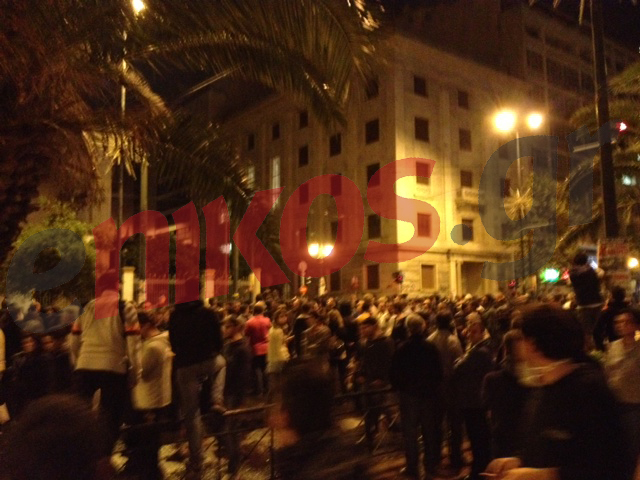 Τώρα-Κόσμος στα Προπύλαια