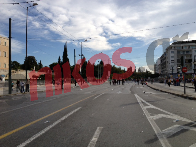 Τώρα-Ανοιχτή η Αμαλίας