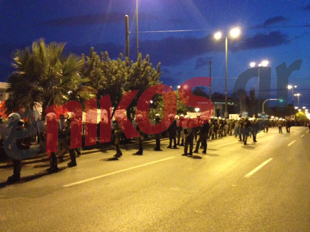 Τώρα-Φωτό:Έξω από το Χίλτον
