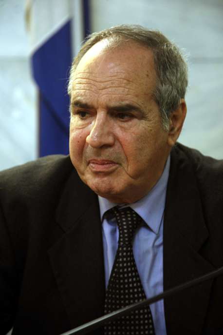 Παναγούλης: Την ευθύνη έχει ο λαός