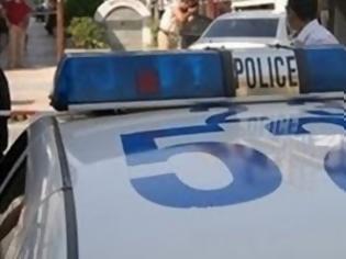 Κυνηγούσαν μετανάστες σε σχολείο