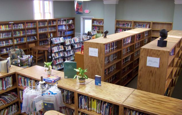 Έκοψαν το ρεύμα σε βιβλιοθήκη