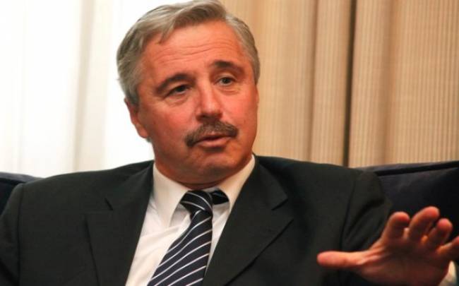 Μανιάτης:Ο Σκανδαλίδης είχε προτείνει κομματική γραμμή