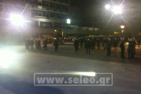 Εισβολή των ΜΑΤ στο Αριστοτέλειο