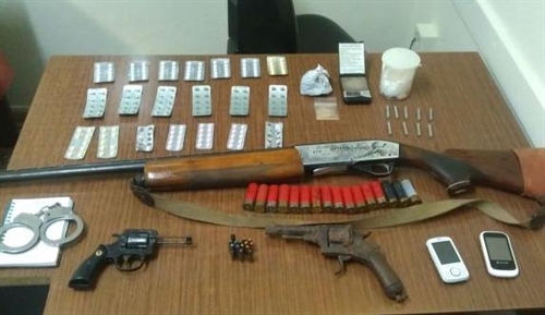 Και ναρκωτικά και “σιδερικά”