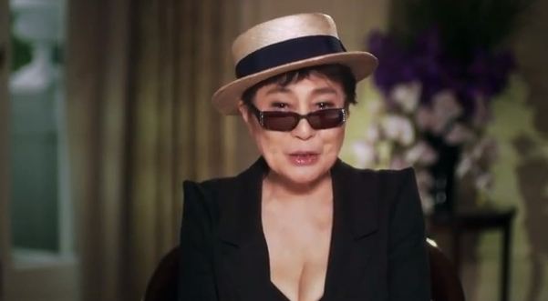 Ρούχα από τον…Lennon!