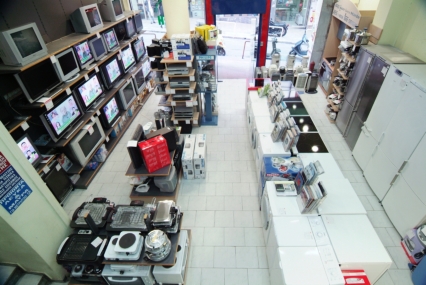 Έκλεβε ηλεκτρικά είδη