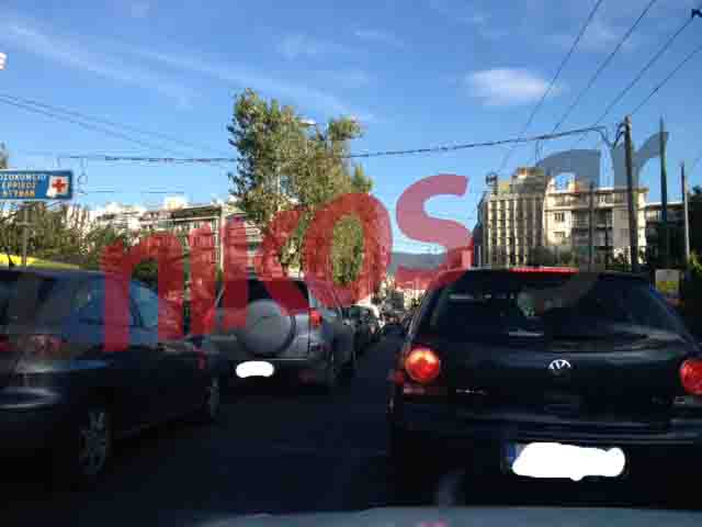 Κίνηση στη λεωφόρο Αλεξάνδρας