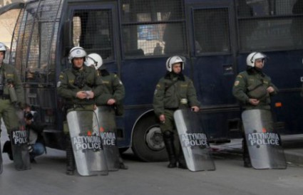 Προσαγωγές και επεισόδια για το ΧΥΤΑ