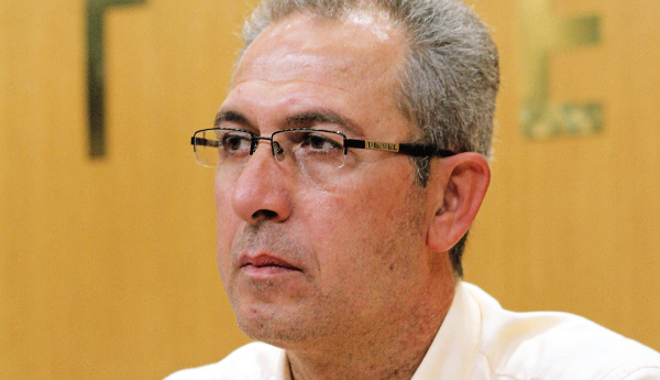 Επίθεση Κιουτσούκη στην κυβέρνηση