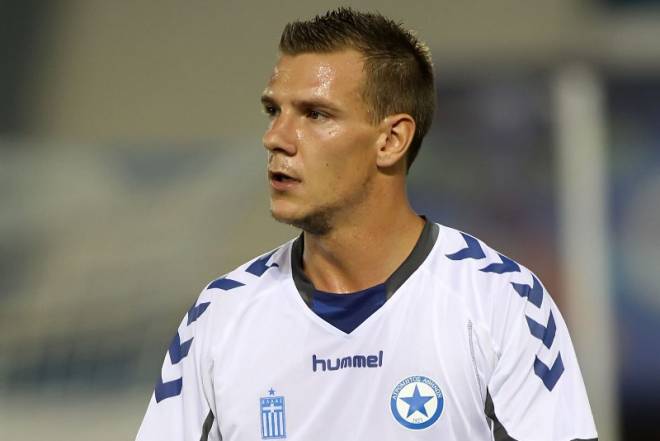 Εκτός Επστάιν και Ιγκλέσιας