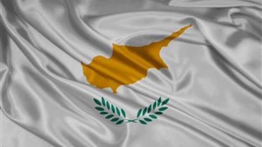 Οι Κύπριοι θέλουν το μνημόνιο