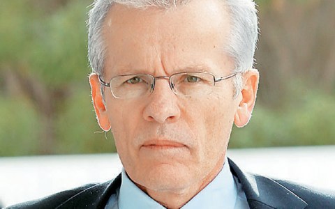 Ζητούν και τη 2η λίστα