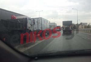 Η Αττική «πνίγεται» στην κίνηση