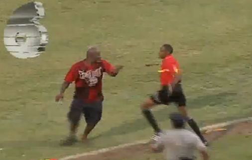 Βοηθός διαιτητή και…χούλιγκαν!