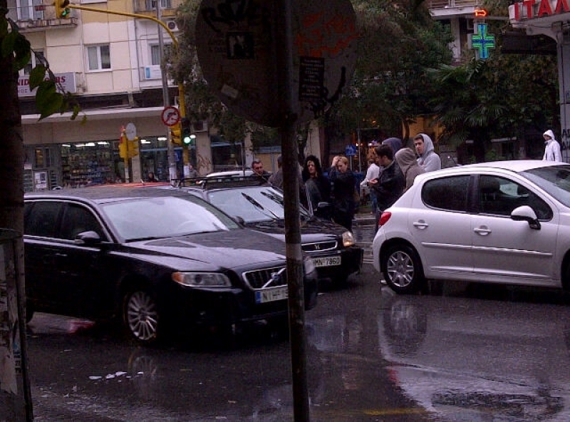 Τώρα: «Έμφραγμα» στην Εγνατία από καραμπόλα