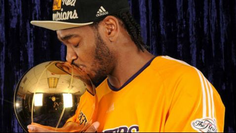 Στον Ολυμπιακό ο Τζος Πάουελ