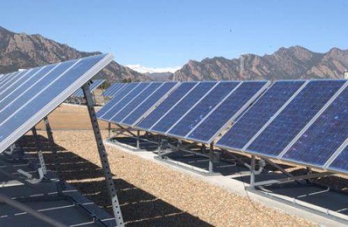 Έκτακτη εισφορά στα φωτοβολταϊκά