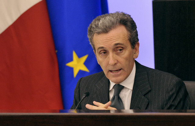 “Πιθανή η διαγραφή του ελληνικού χρέους”