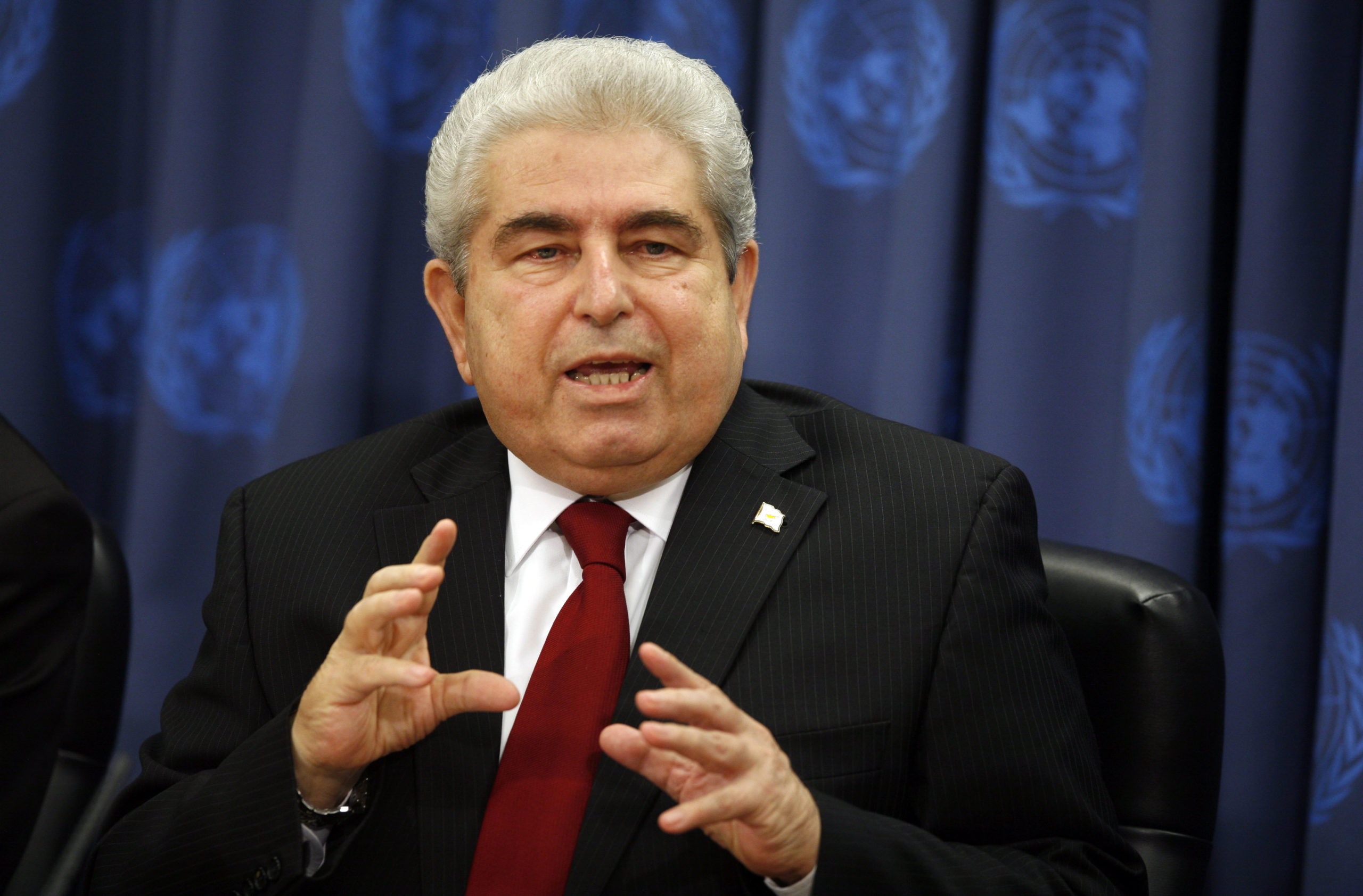 Χριστόφιας: «Δεν υπογράφω»