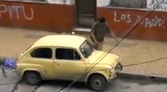 Βιντεοσκοπούσε την κλοπή