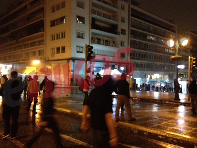 Διαδηλώτρια του ΠΑΜΕ μεταφέρθηκε στο νοσοκομείο