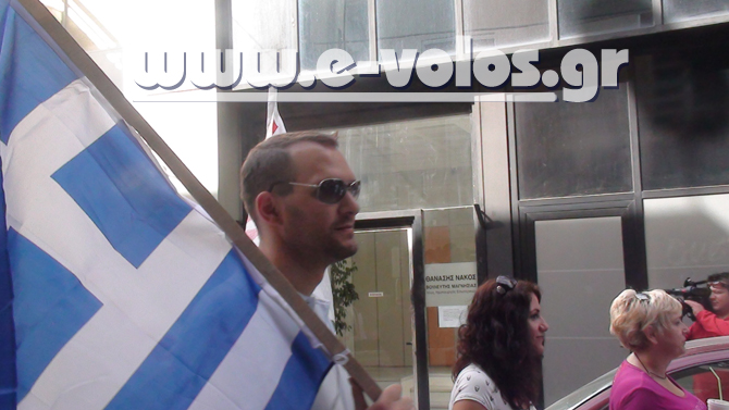 Βίντεο-Συνθήματα κατά του Νάκου