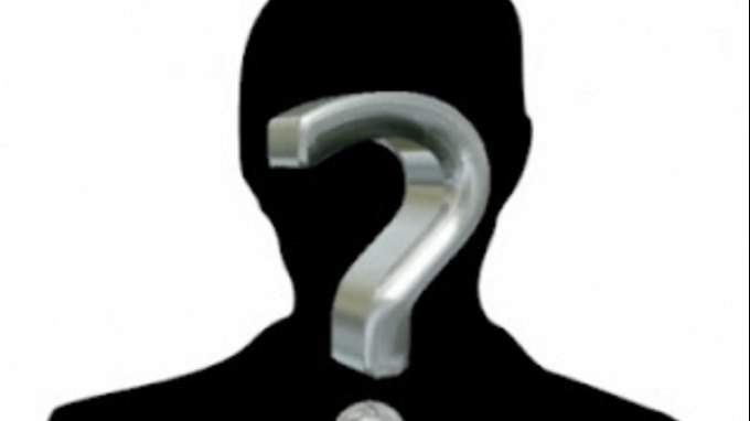 Ο άνθρωπος με τα χίλια πρόσωπα