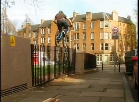 Ποδηλάτης από… άλλο πλανήτη