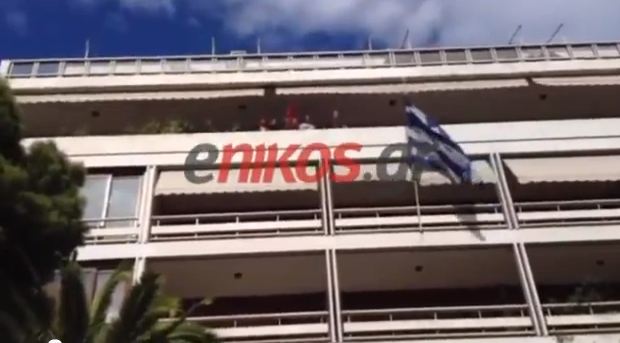 Βίντεο – Η ΠΟΕ ΟΤΑ μέσα στο Υπ. Διοικ. Μεταρρύθμισης