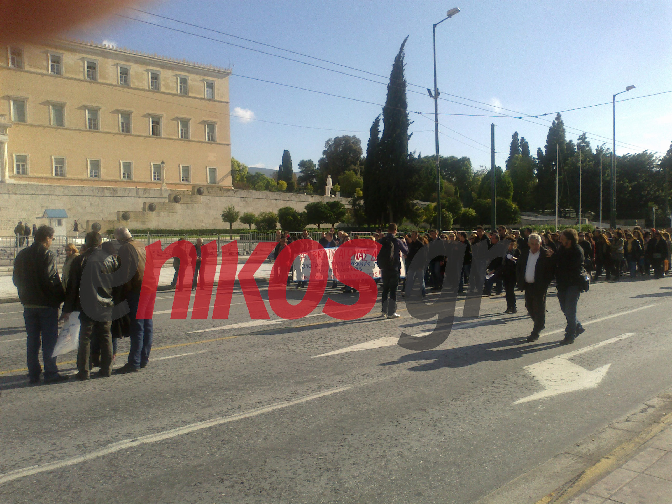Τώρα: Κλειστοί οι δρόμοι γύρω από το Σύνταγμα