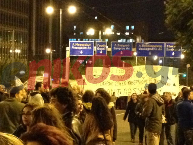 Τώρα-Εντ��λή να περάσουν οι διαδηλωτές