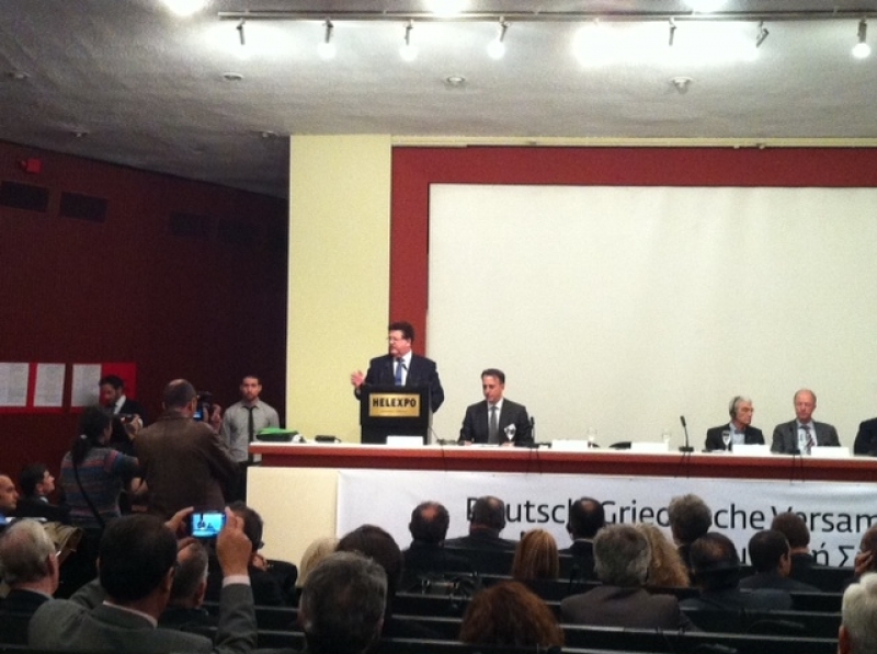 Τώρα: Ο Φούχτελ στο βήμα της ΔΕΘ