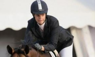 Έπεσε από το άλογο η Αθηνά