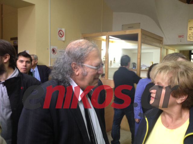 Τώρα-Ξεκίνησε η δίκη Βαξεβάνη