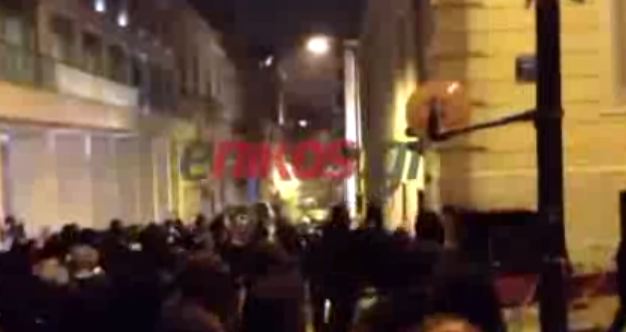 Βίντεο: Επεισόδια στην Αμαλίας