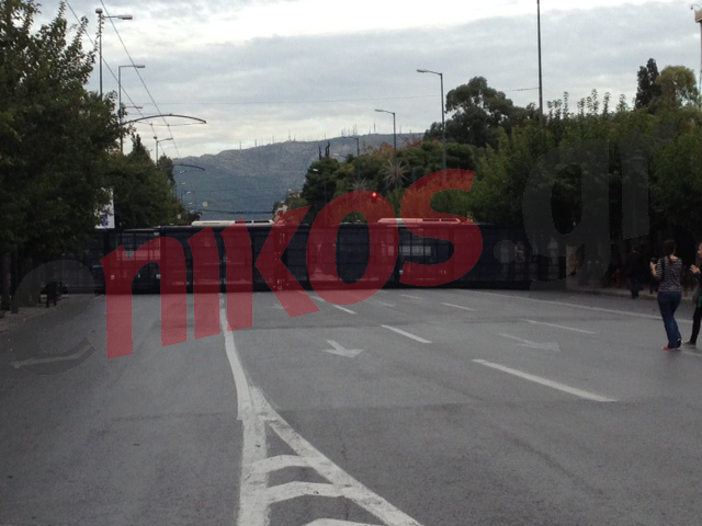 Φωτό: Κλούβες στο Σύνταγμα