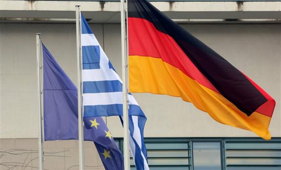 Oύτε να ακούσουν για “κούρεμα”