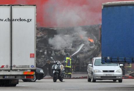 Φωτογραφίες από τη φωτιά στο ΚΡΗΤΗ ΙΙ