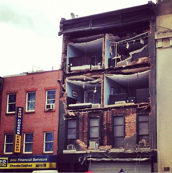 Βοήθεια στους πληγέντες ο Μέρντοχ