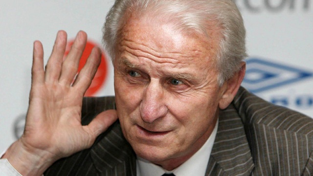 Ο Τραπατόνι μας… “κατασκόπευε”