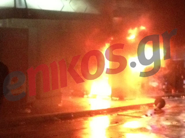 Βίντεο-Φωτιά στο σταθμαρχείο επί της Όθωνος