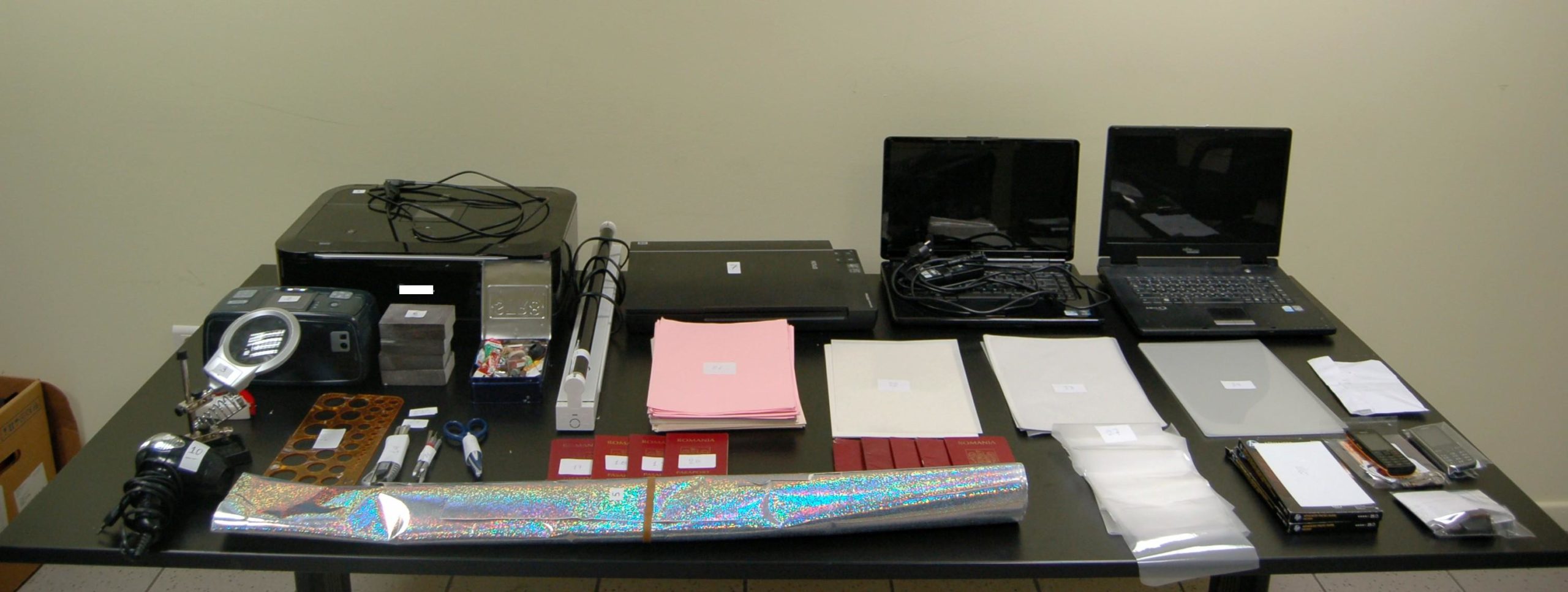 Σπίτι-εργαστήριο πλαστών εγγράφων