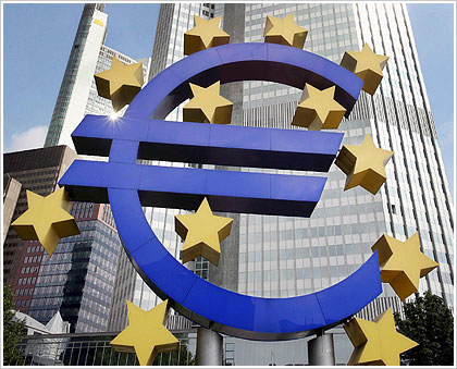 “Παράνομη η συμμετοχή της ΕΚΤ σε κούρεμα”