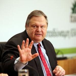 Προσπάθειες Βενιζέλου για συσπείρωση