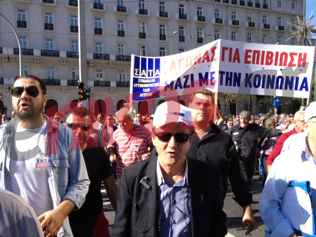 Λυμπερόπουλος:”Όποιος επιτεθεί τον ξεβρακώνουμε”