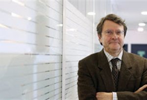 Πέθανε ο διευθυντής της Le Monde