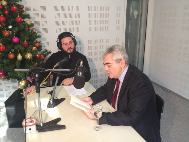 Διηγήματα διάβασε ο Χαρακόπουλος