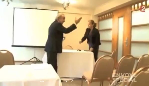 Βίντεο-Ο Πάχτας διώχνει δημοσιογράφο