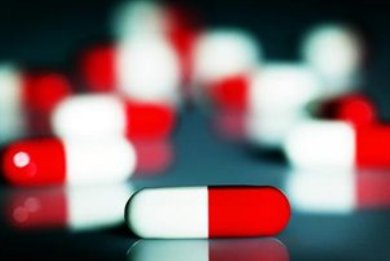 Πολλαπλάσιες οι τιμές των φαρμάκων